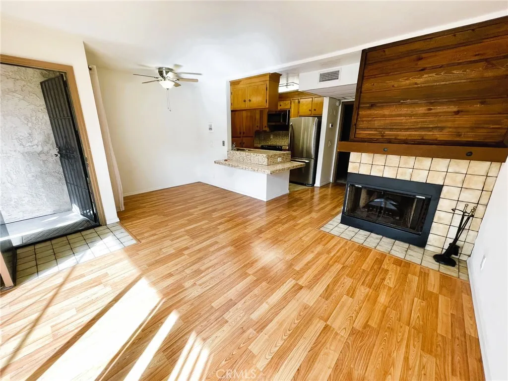 https://cdn.realtyfeed.com/cdn/127/306583864/0b804553b3e0bfa75e63a5e3ba18a2f9.webp