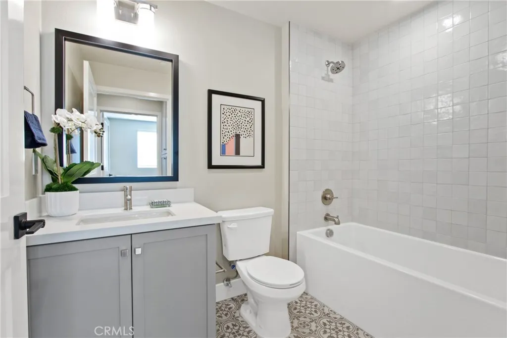 927 Deep Valley Drive Unit 112, Rolling Hills Estates, CA 90274 - Photo 2 of 30, Rolling Hills Estates, CA