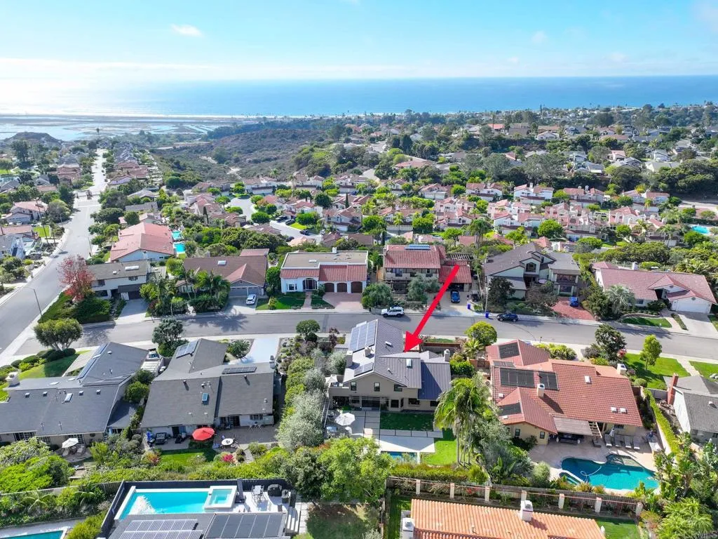 https://cdn.realtyfeed.com/cdn/127/306583962/468b0c1b58a9b649aa882889c49dbf49.webp