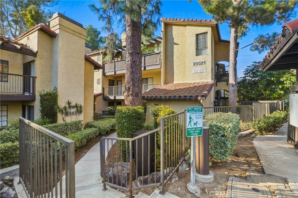 Laguna Hills, CA 92653