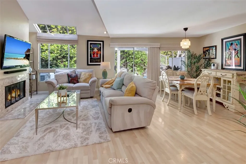102 Santa Rosa Court, Laguna Beach, CA 92651 - Photo 2 of 22, Laguna Beach, CA