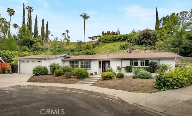 Woodland Hills, CA 91367