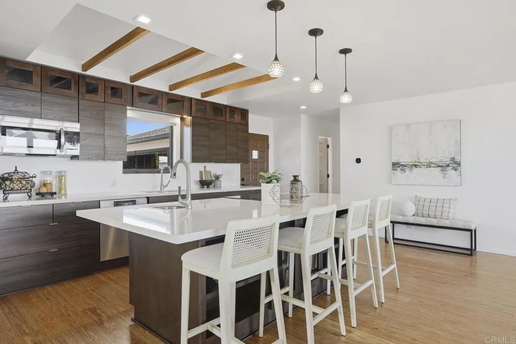 https://cdn.realtyfeed.com/cdn/127/306584188/5c446d78e1c5d48ab04607b06bd07961.webp