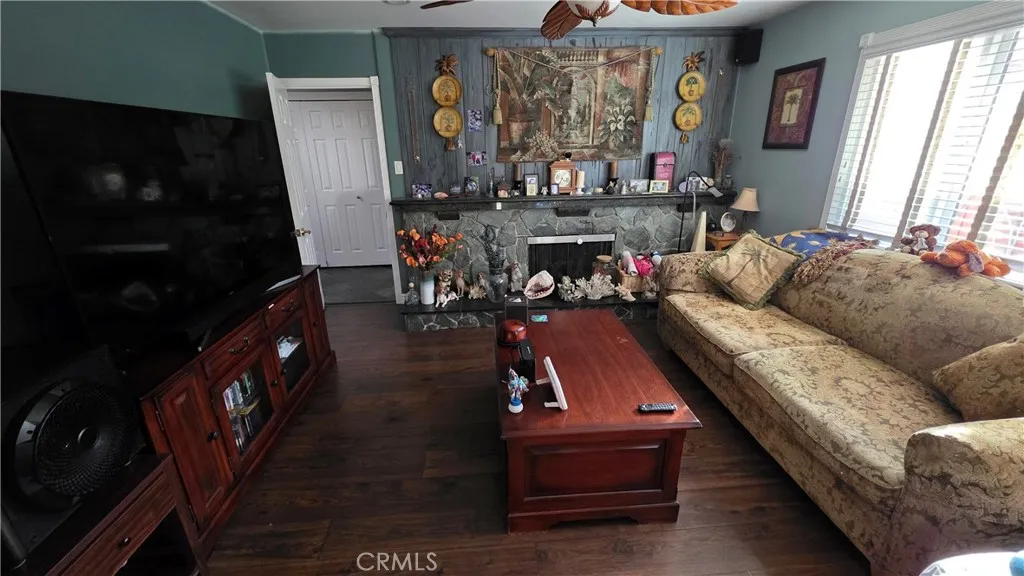 https://cdn.realtyfeed.com/cdn/127/306584325/841211347ed19af5ecfeb6a52c30506b.webp