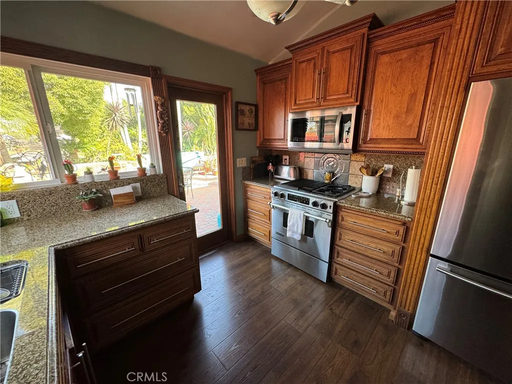 https://cdn.realtyfeed.com/cdn/127/306584325/e6bc131da538f0c7f7dd637a7c918d61.webp