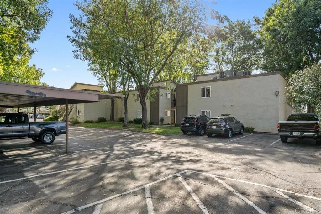 https://cdn.realtyfeed.com/cdn/127/306584379/901cee4b85448ac78b43b94147755421.webp