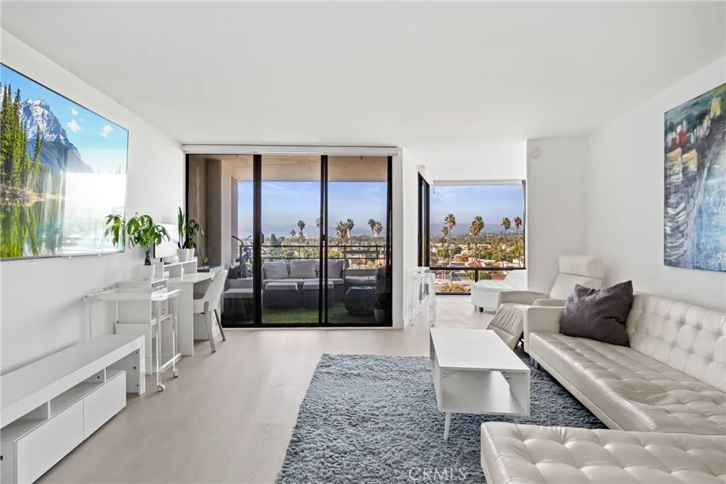 4265 Marina City Dr. 207