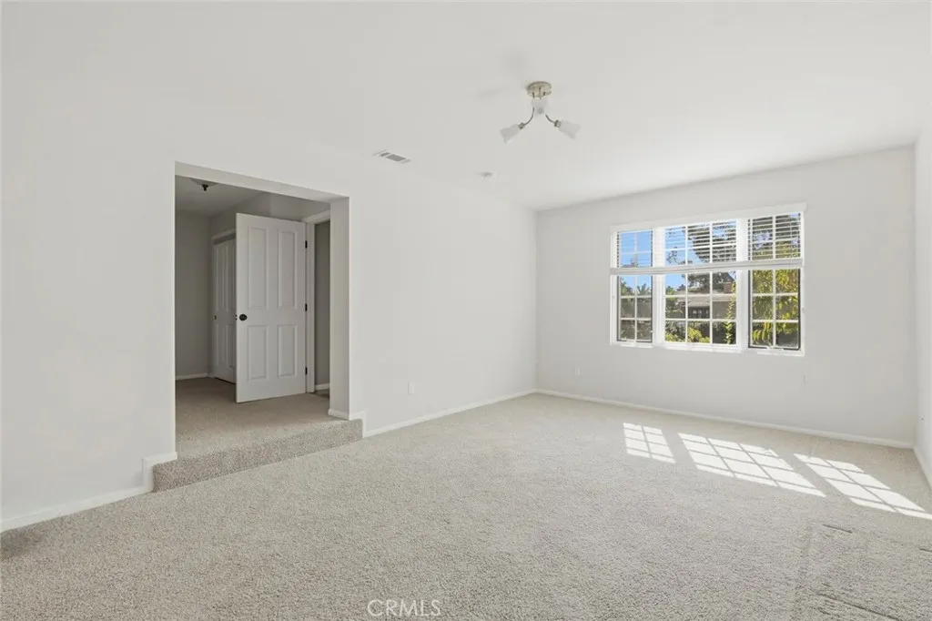 https://cdn.realtyfeed.com/cdn/127/306584384/36c67c4664fe545fe578f9fe0b999390.webp