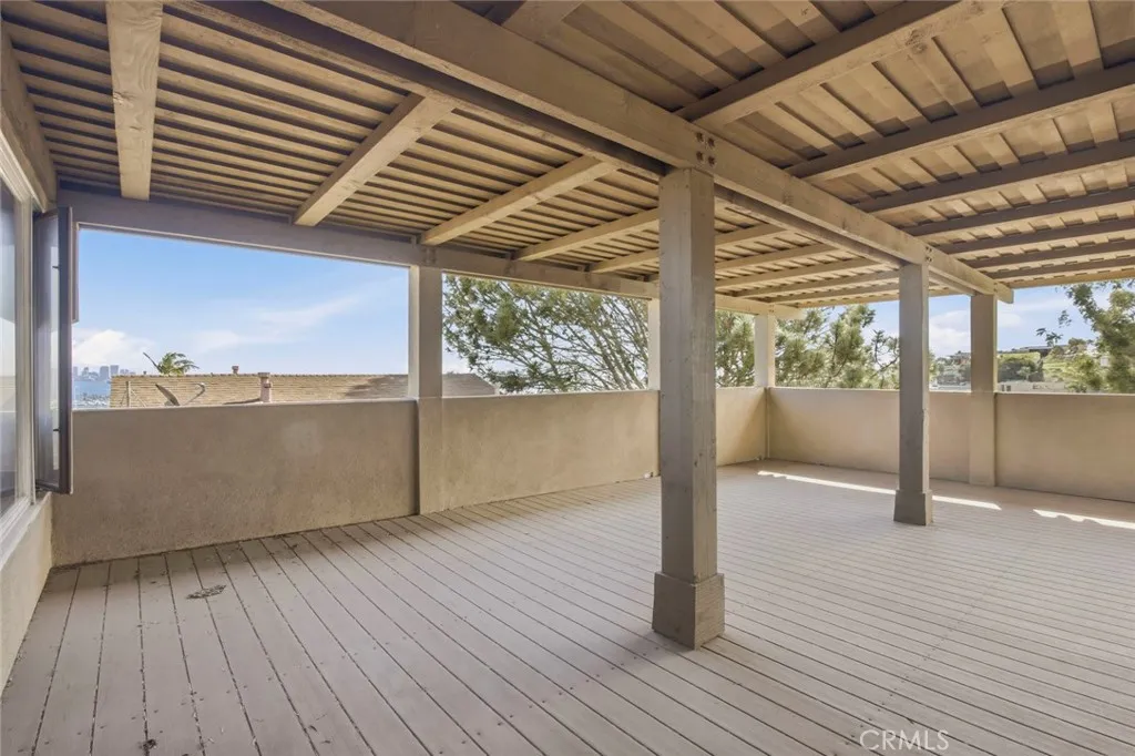 https://cdn.realtyfeed.com/cdn/127/306584384/5c1b4944b2e973ecf0327d2115600beb.webp