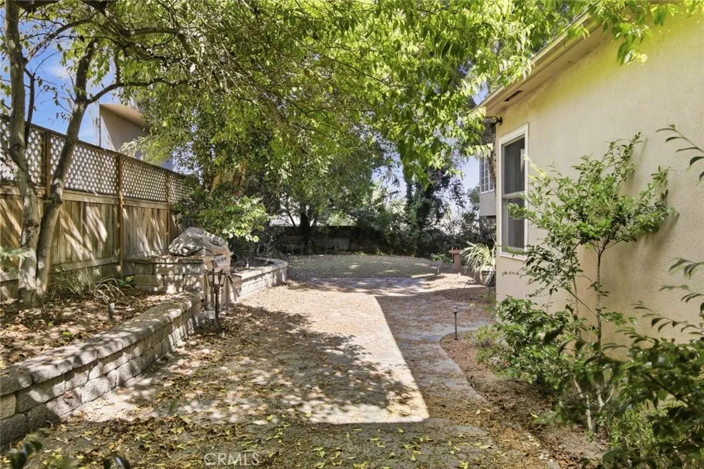 https://cdn.realtyfeed.com/cdn/127/306584384/73c72826b620973f875b8a5f50b7f835.webp