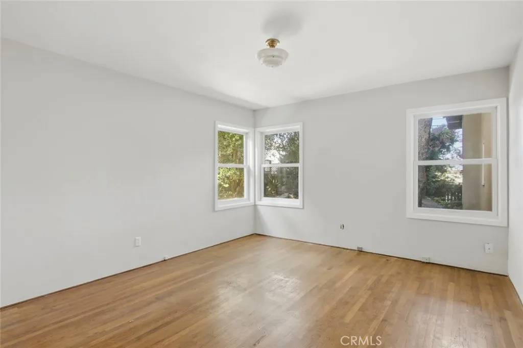 https://cdn.realtyfeed.com/cdn/127/306584384/9c2b0e64197e08a5906caf45725e160b.webp