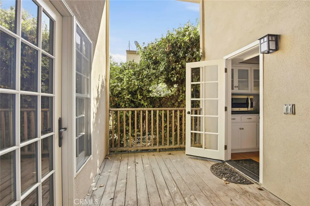 https://cdn.realtyfeed.com/cdn/127/306584384/9ddd5b424a27f2945fd937e1a2696d89.webp