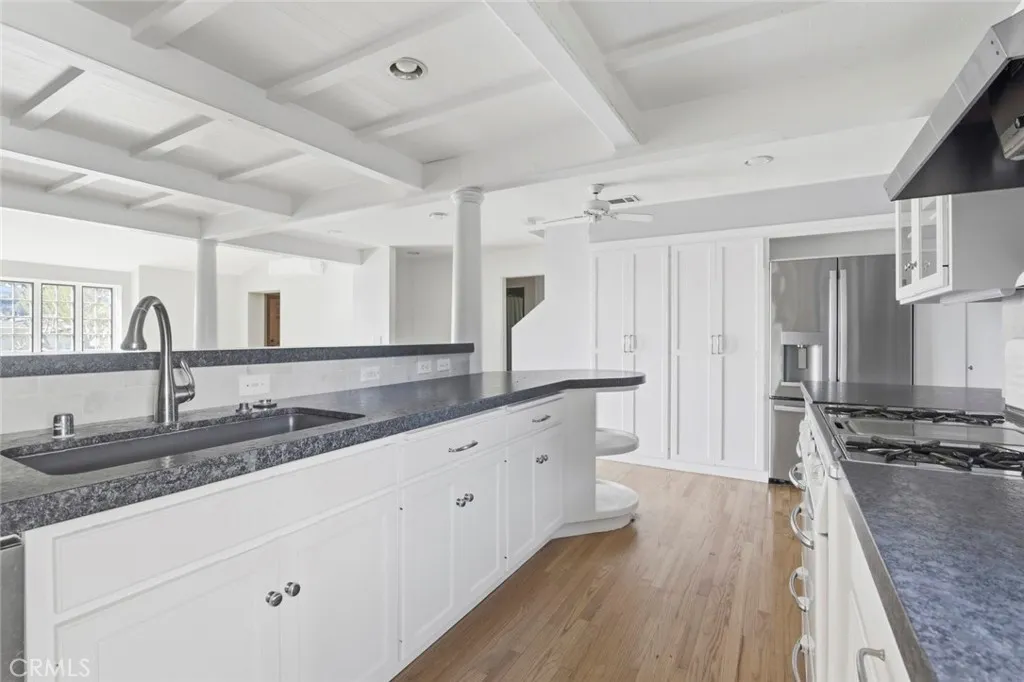 https://cdn.realtyfeed.com/cdn/127/306584384/edd1f36979407e99197d9b1a2850c00c.webp