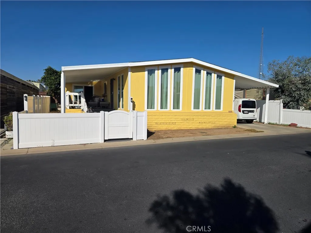 Rancho Dominguez, CA 90220