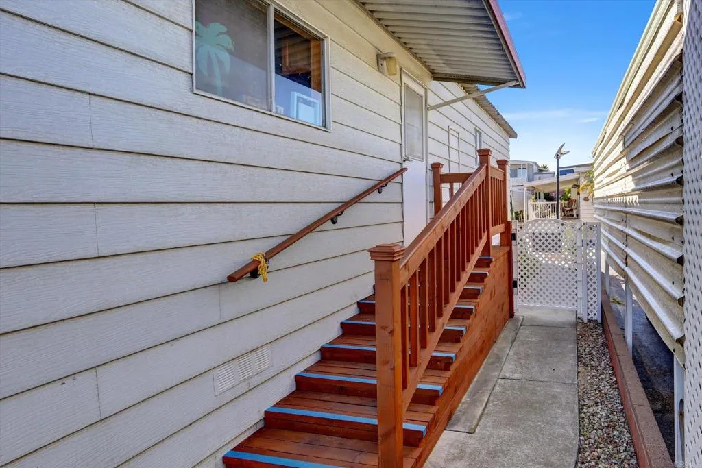 https://cdn.realtyfeed.com/cdn/127/306584679/9b875cb49c04217517484ba0c59e682c.webp