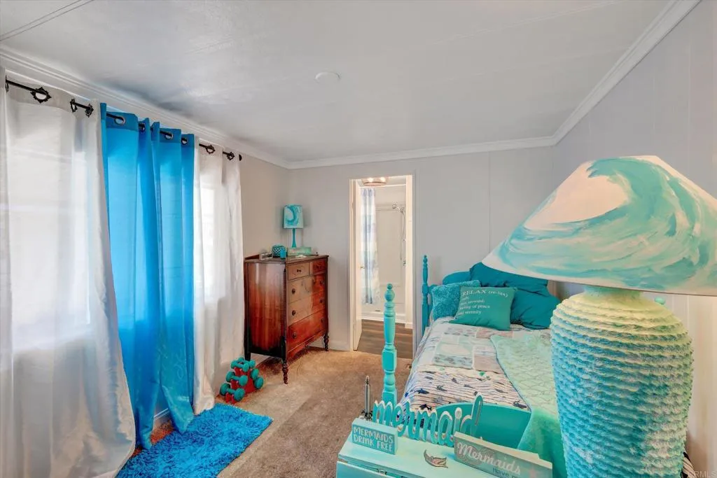https://cdn.realtyfeed.com/cdn/127/306584679/b992e9f009ba101c2776a2309a9f88f1.webp
