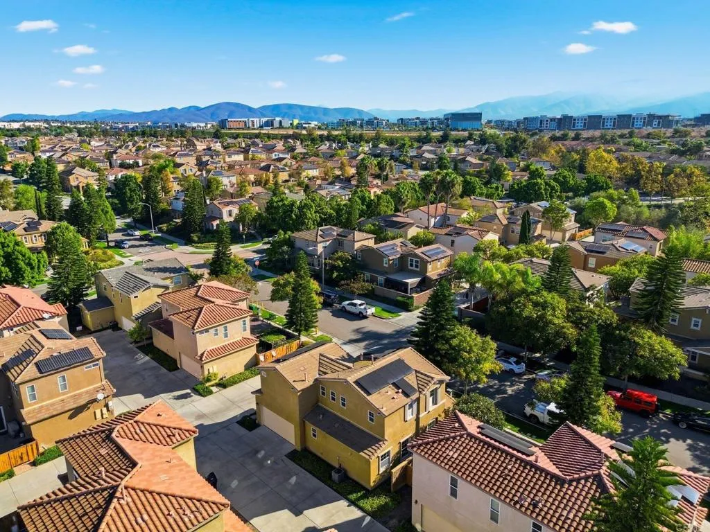 https://cdn.realtyfeed.com/cdn/127/306584706/4349ca4cb28b10638716e4896ec20cb0.webp