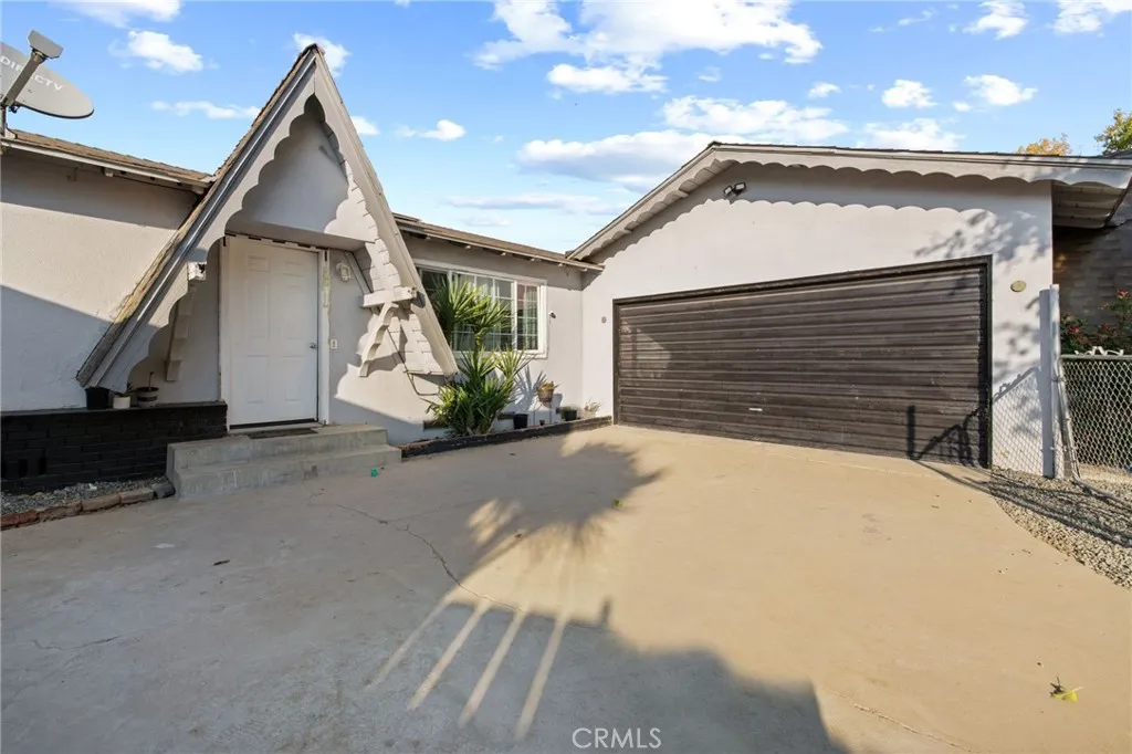 Tulare, CA 93274