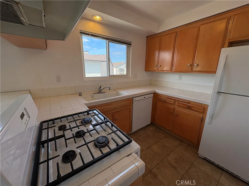 Huntington Beach, CA 92647