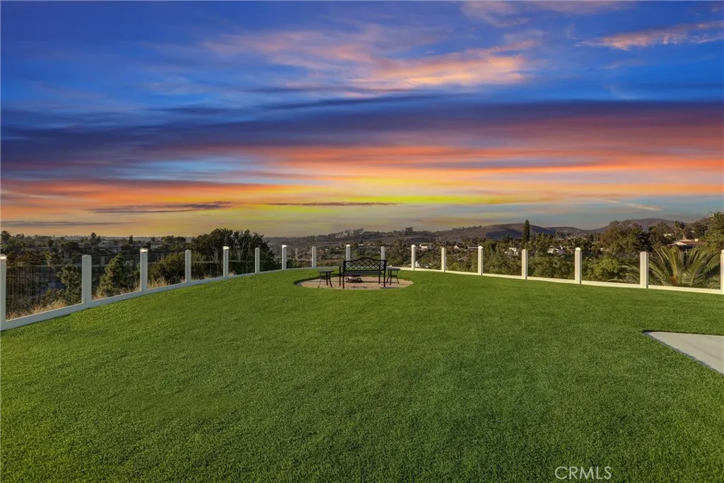 https://cdn.realtyfeed.com/cdn/127/306584785/0bb064d195d5f42a3d772a7aa6108593.webp