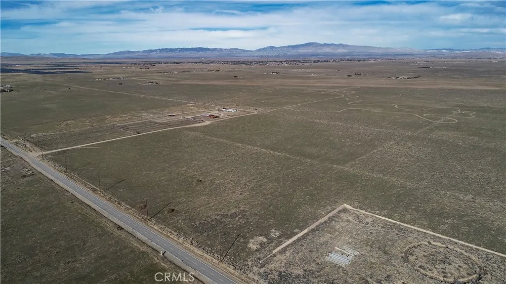 Lancaster, CA 93536