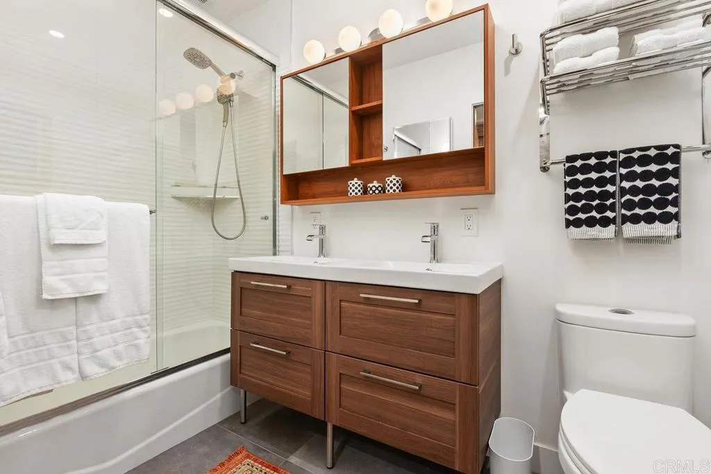 https://cdn.realtyfeed.com/cdn/127/306585085/42a089d09acc6af08c39ee7efe499a0e.webp