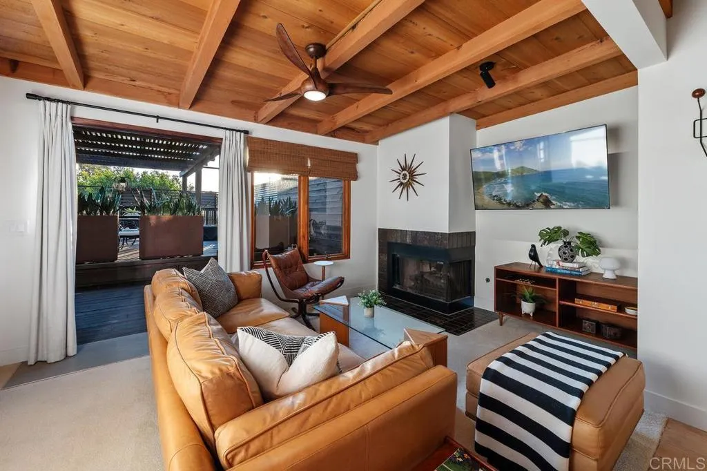 https://cdn.realtyfeed.com/cdn/127/306585085/9987274834ac80667334b53a6035b804.webp