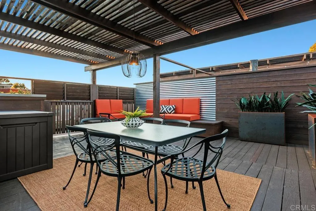 https://cdn.realtyfeed.com/cdn/127/306585085/a10b985383f15f8aa7336266ca387f35.webp