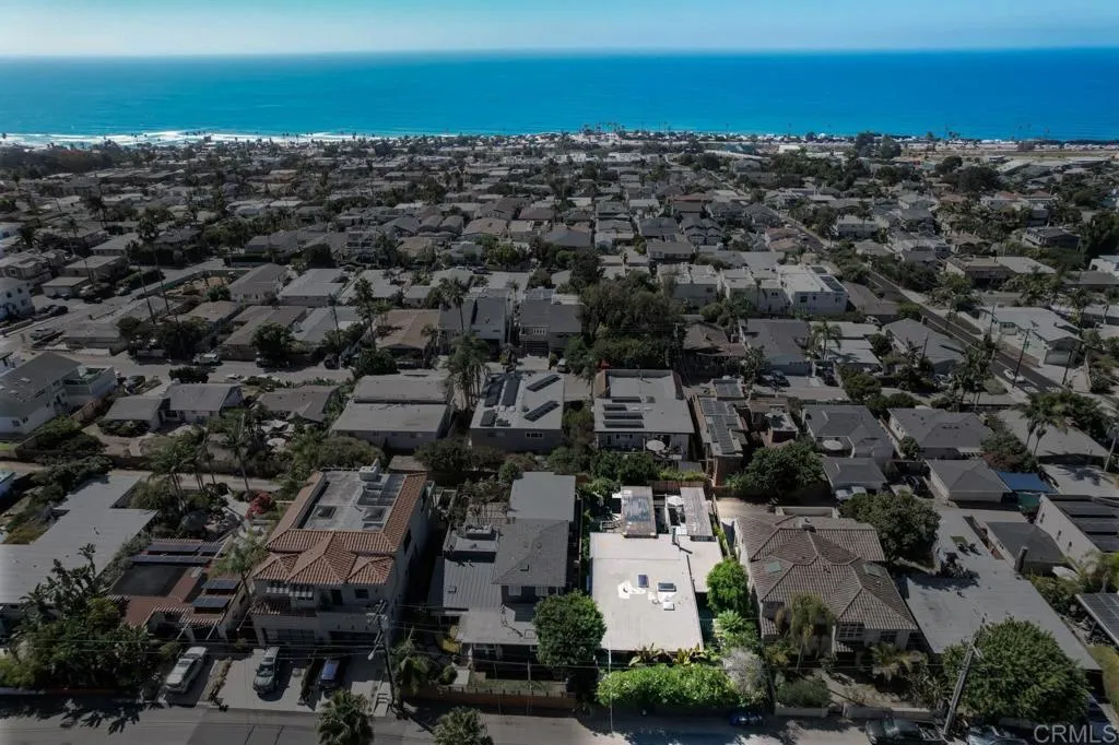 https://cdn.realtyfeed.com/cdn/127/306585085/f10064bd1efb852b568e8bf14a7d6183.webp