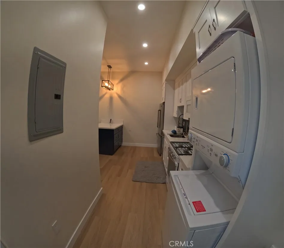 12329 Oxford Avenue, Hawthorne, CA, 90250