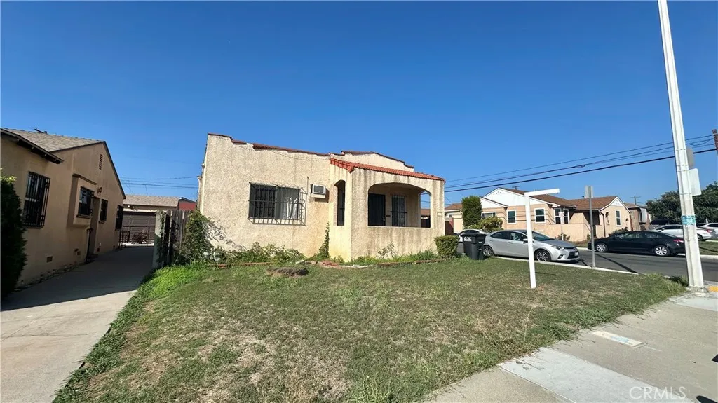 407 S Vancouver Avenue, Los Angeles, CA 90022 - Main photo, Los Angeles, CA