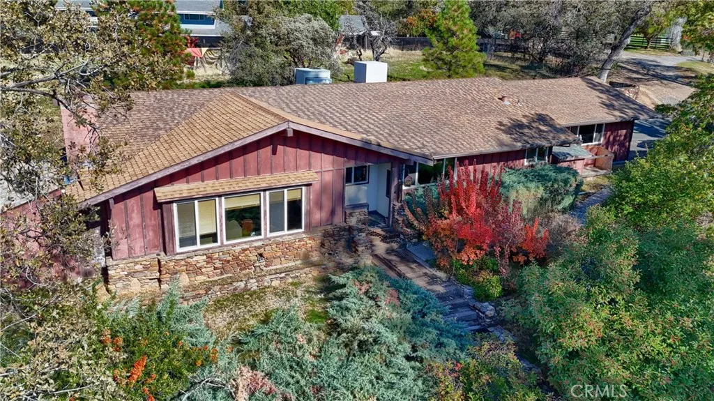 42997 E Mountain View Lane, Oakhurst, CA 93644