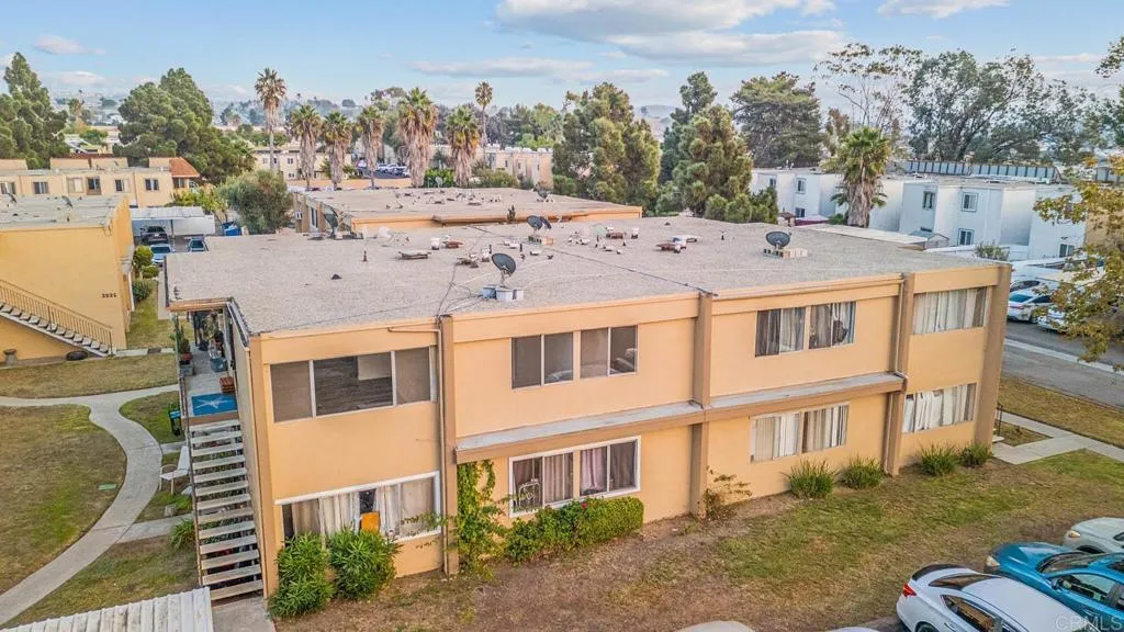 https://cdn.realtyfeed.com/cdn/127/306585170/0bf21ac8b954075b5b149b54a94496c2.webp