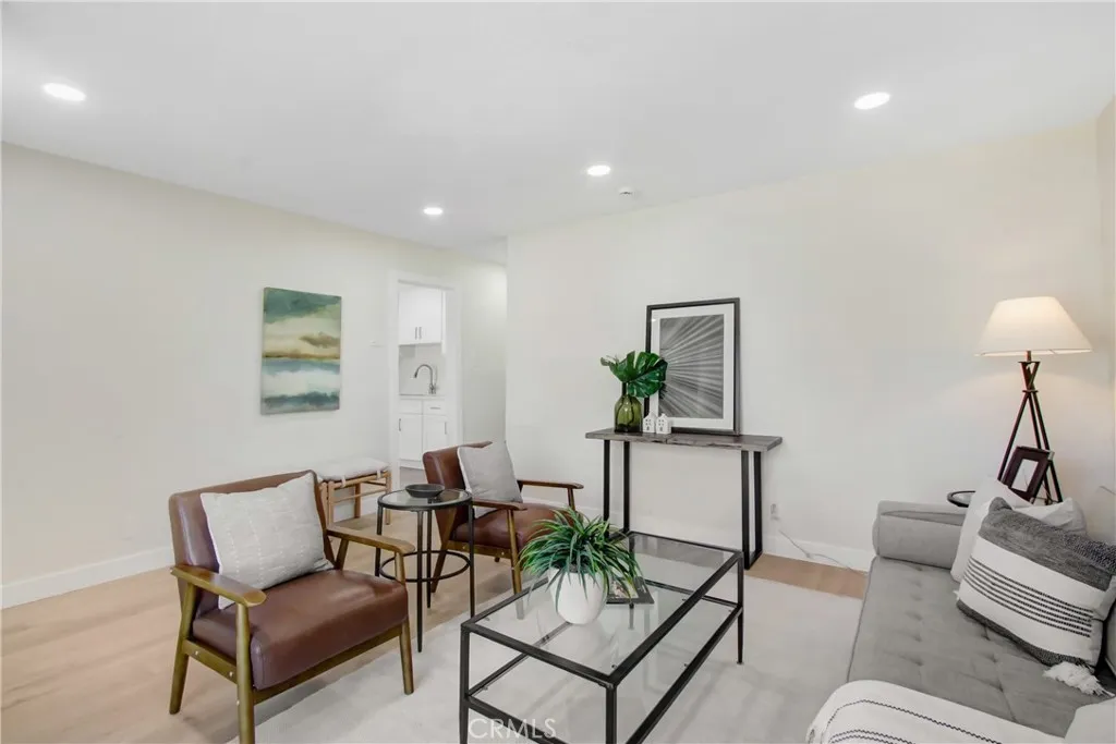18555 Slover, Bloomington, CA 92316 - Photo 3 of 19, Bloomington, CA