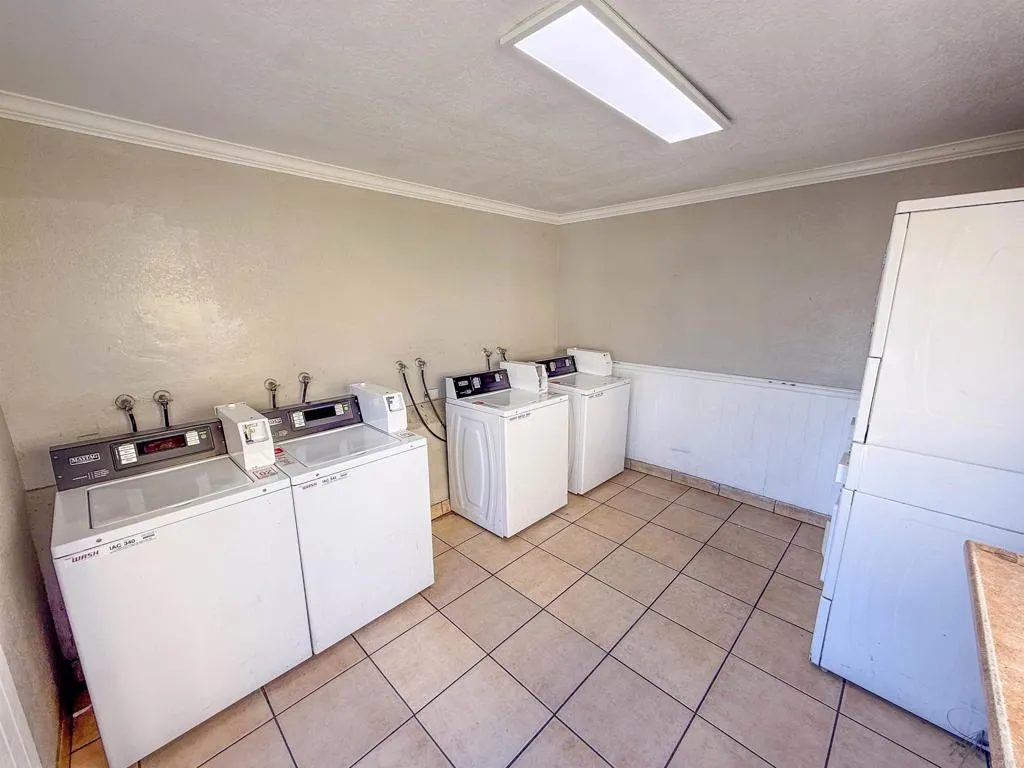 https://cdn.realtyfeed.com/cdn/127/306585372/72b58515f94c14d12b3316c21c8997f2.webp
