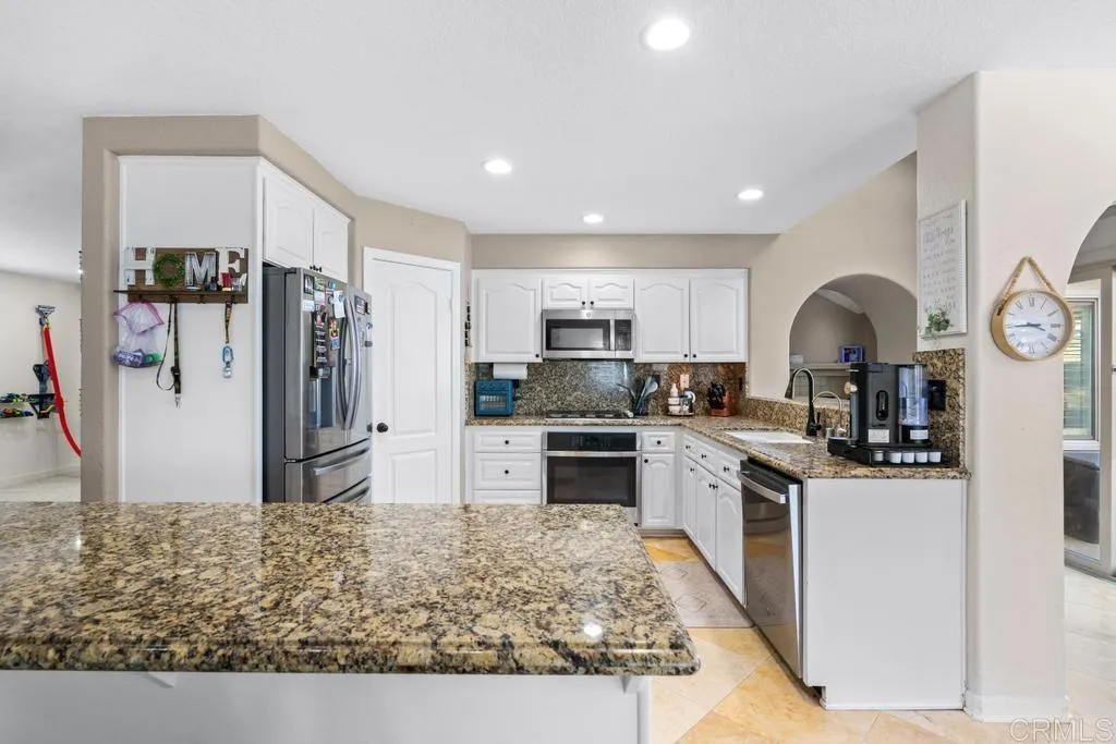 https://cdn.realtyfeed.com/cdn/127/306585425/9acaee9025d4b7aafe9349788e9e8833.webp