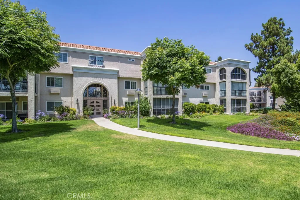 Laguna Woods, CA 92637