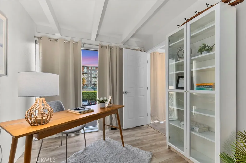 https://cdn.realtyfeed.com/cdn/127/306585497/e442b78f52ff951e3d0433deee93e658.webp