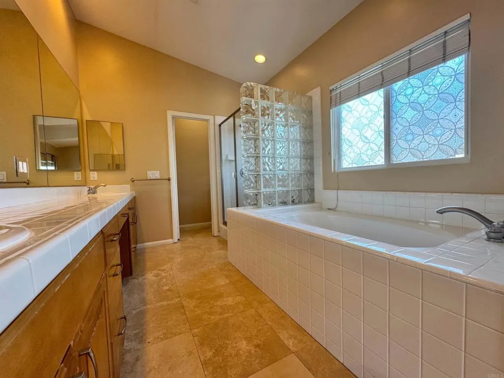 Photo #67: PTP2508469 Listing: Photo #67