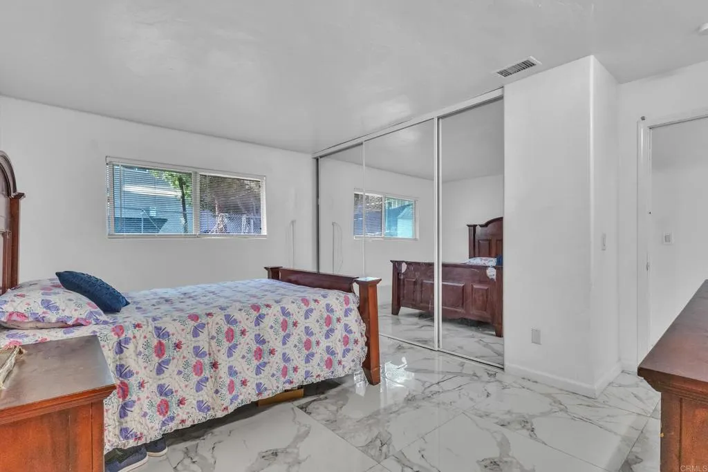 https://cdn.realtyfeed.com/cdn/127/306585531/a61deb74300c9426f4771b988f32b448.webp