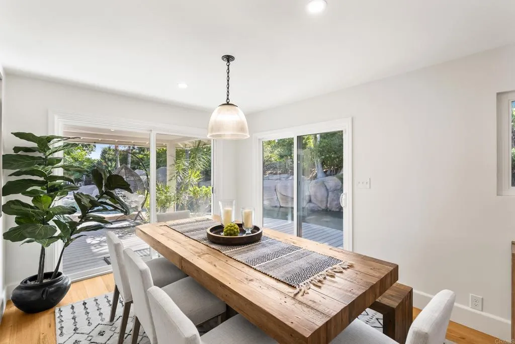 https://cdn.realtyfeed.com/cdn/127/306585532/1e50189d21d18642ac3d1ad76d655846.webp