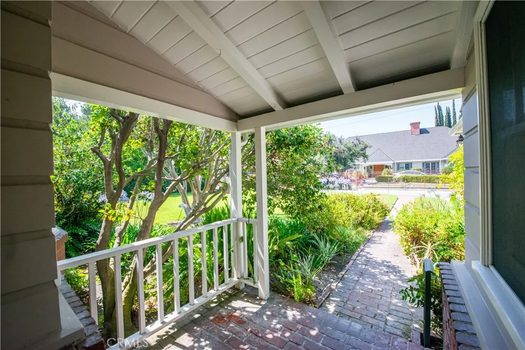 4722 Forman Lane, Toluca Lake, CA 91602 - Photo 3 of 52, Toluca Lake, CA