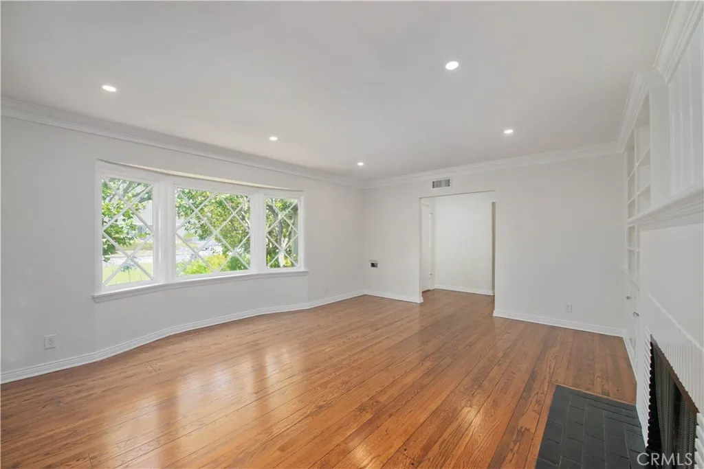 4722 Forman Lane, Toluca Lake, CA 91602 - Photo 5 of 52, Toluca Lake, CA