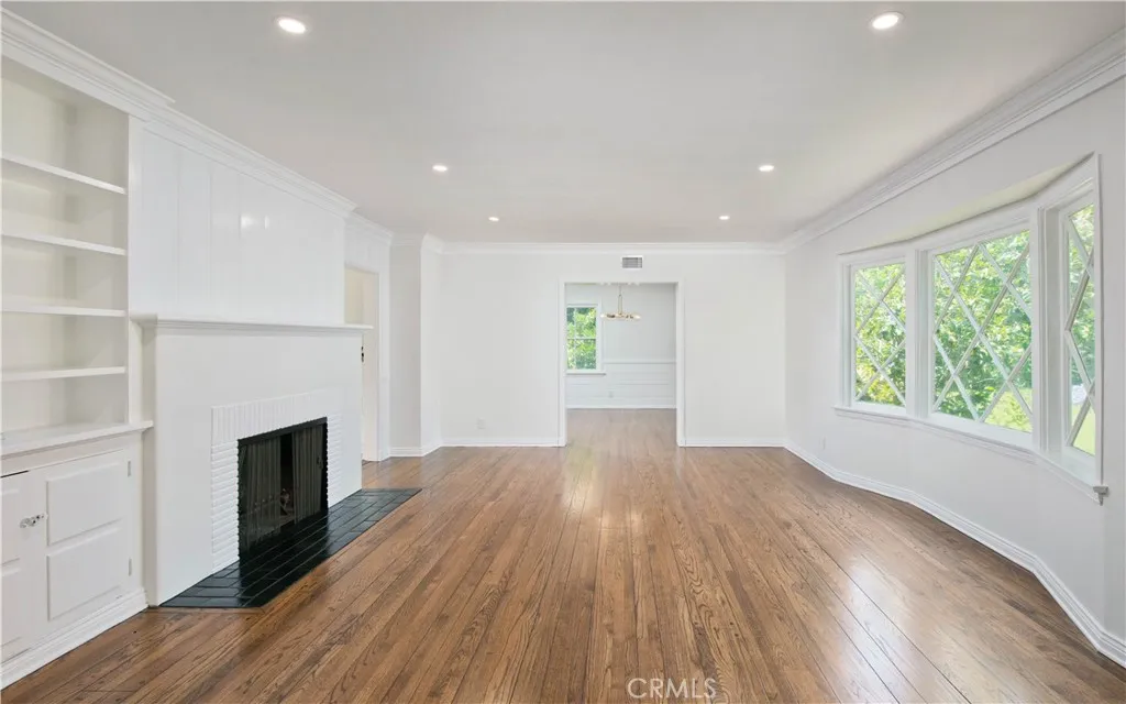 4722 Forman Lane, Toluca Lake, CA 91602 - Photo 4 of 52, Toluca Lake, CA