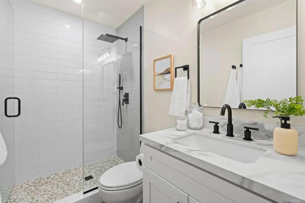 https://cdn.realtyfeed.com/cdn/127/306585704/33bcb42caac4ccd838a1d5a060742dca.webp