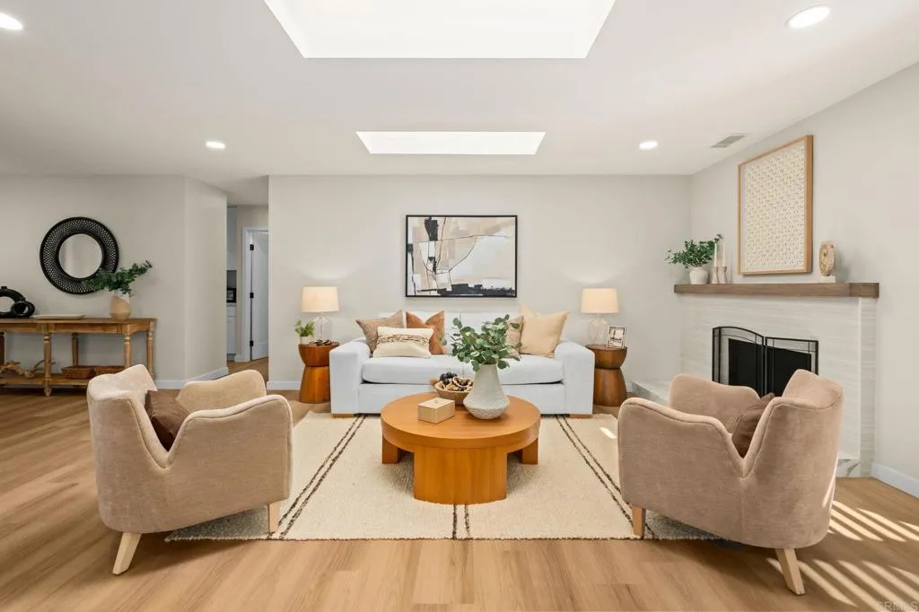 https://cdn.realtyfeed.com/cdn/127/306585704/bce591c8b355e5b4c749a553c09c9bdf.webp