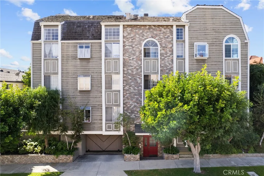 Los Angeles, CA 90024