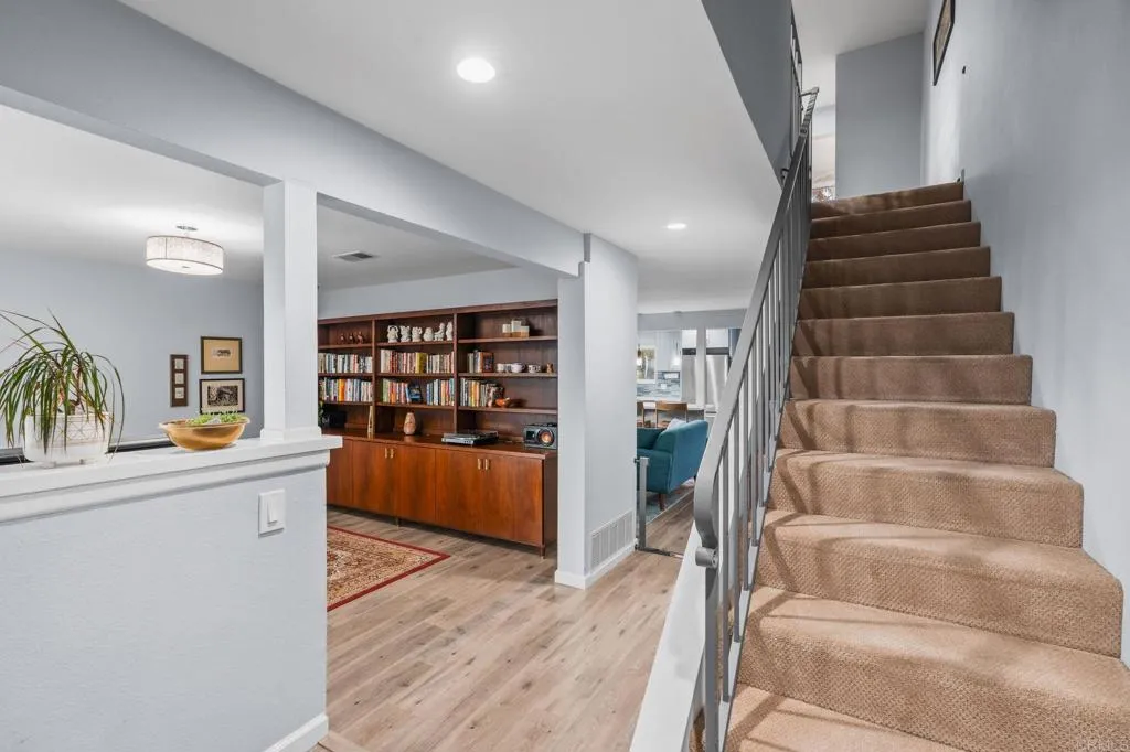 https://cdn.realtyfeed.com/cdn/127/306585771/bcf1cb11b58cc51c48bad039380e72f8.webp