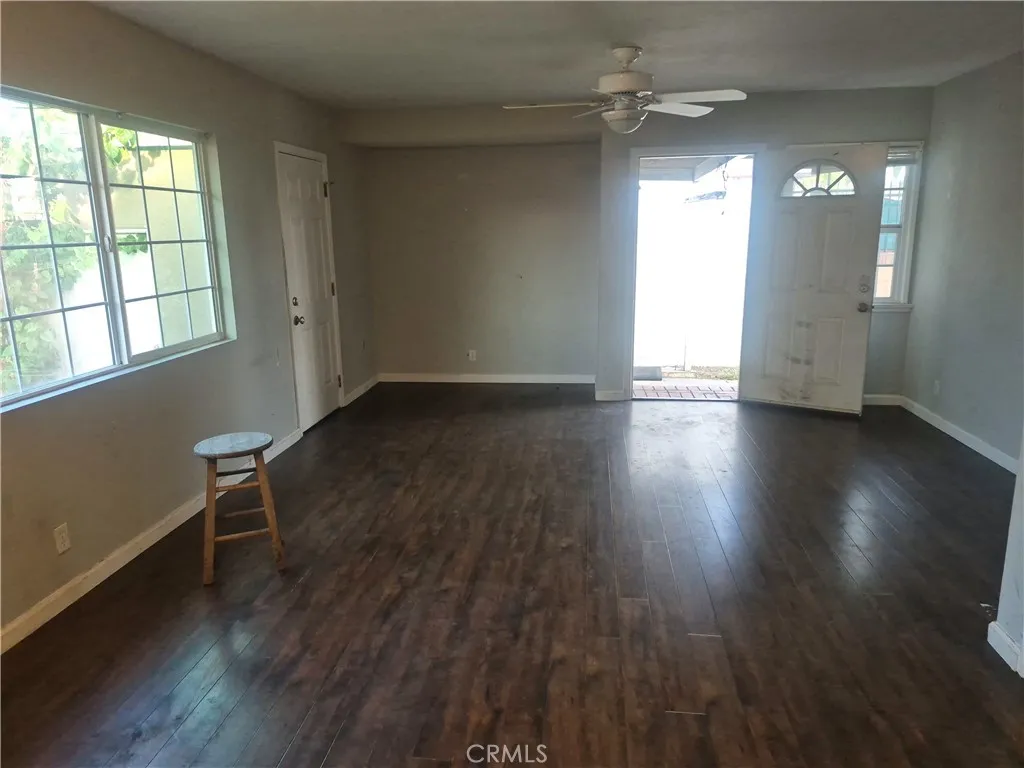 8237 Rosecrans, Paramount, CA 90723 - Photo 5 of 13, Paramount, CA