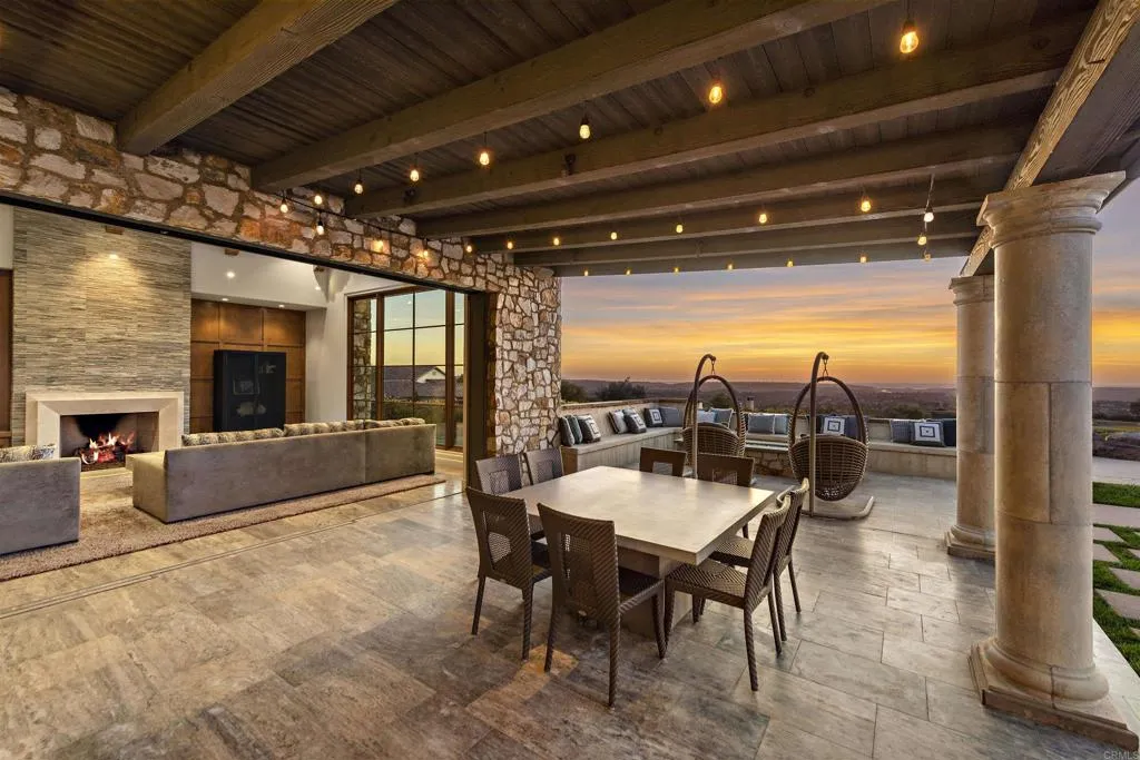 https://cdn.realtyfeed.com/cdn/127/306585996/946a214bfdf3224a1fb24df2f533cd6e.webp